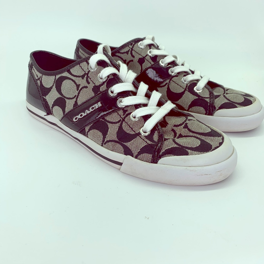 COACH blk/ white sneakers. EUC Sz. 8.5